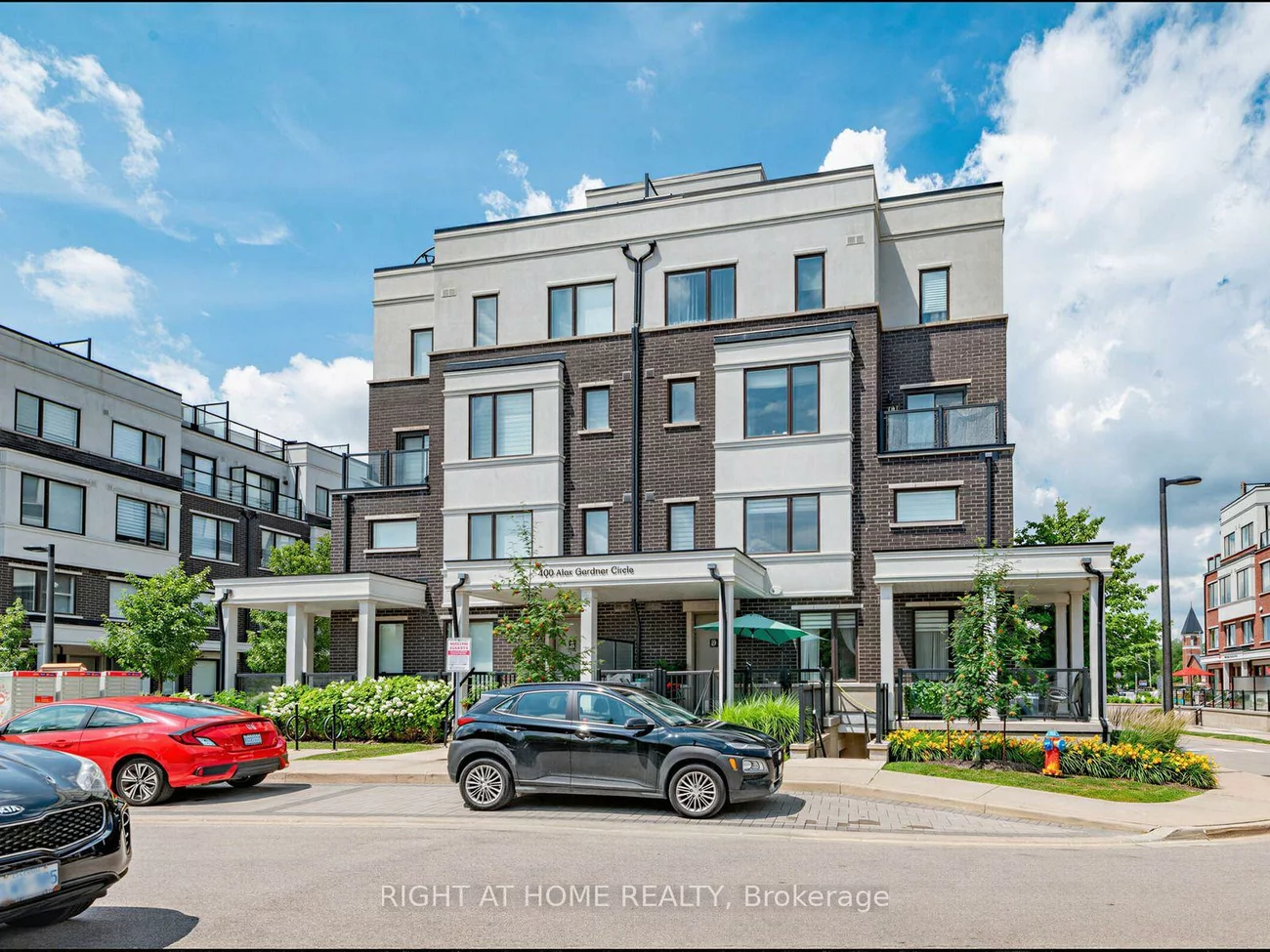 400, Alex Gardner, Aurora Village, Aurora