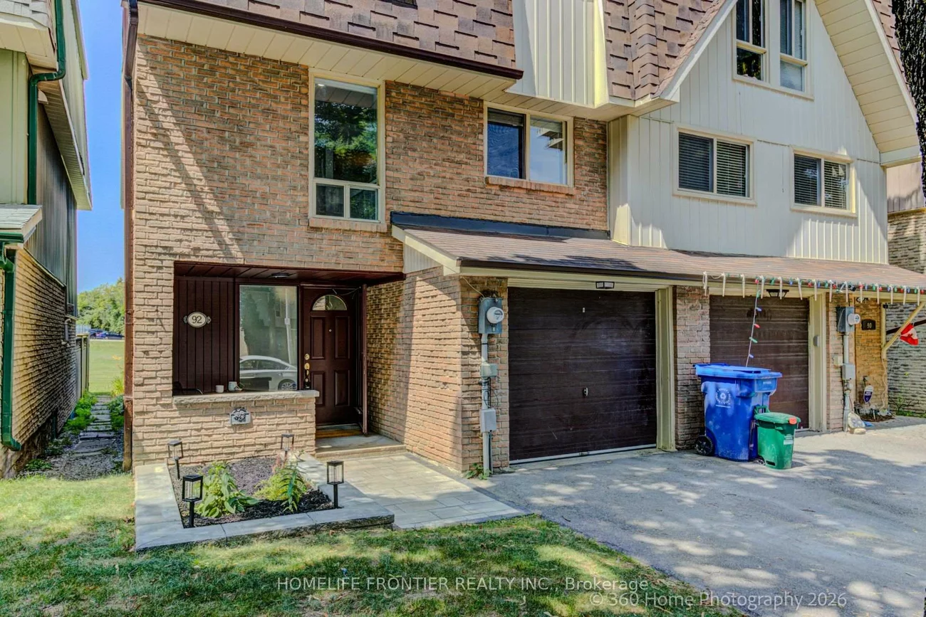 92, Poplar, Aurora Highlands, Aurora