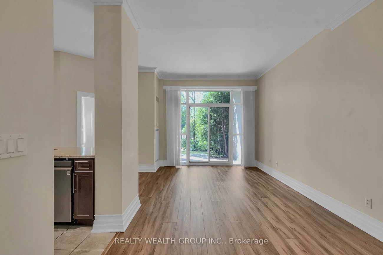 180, John West, Bayview Wellington, Aurora