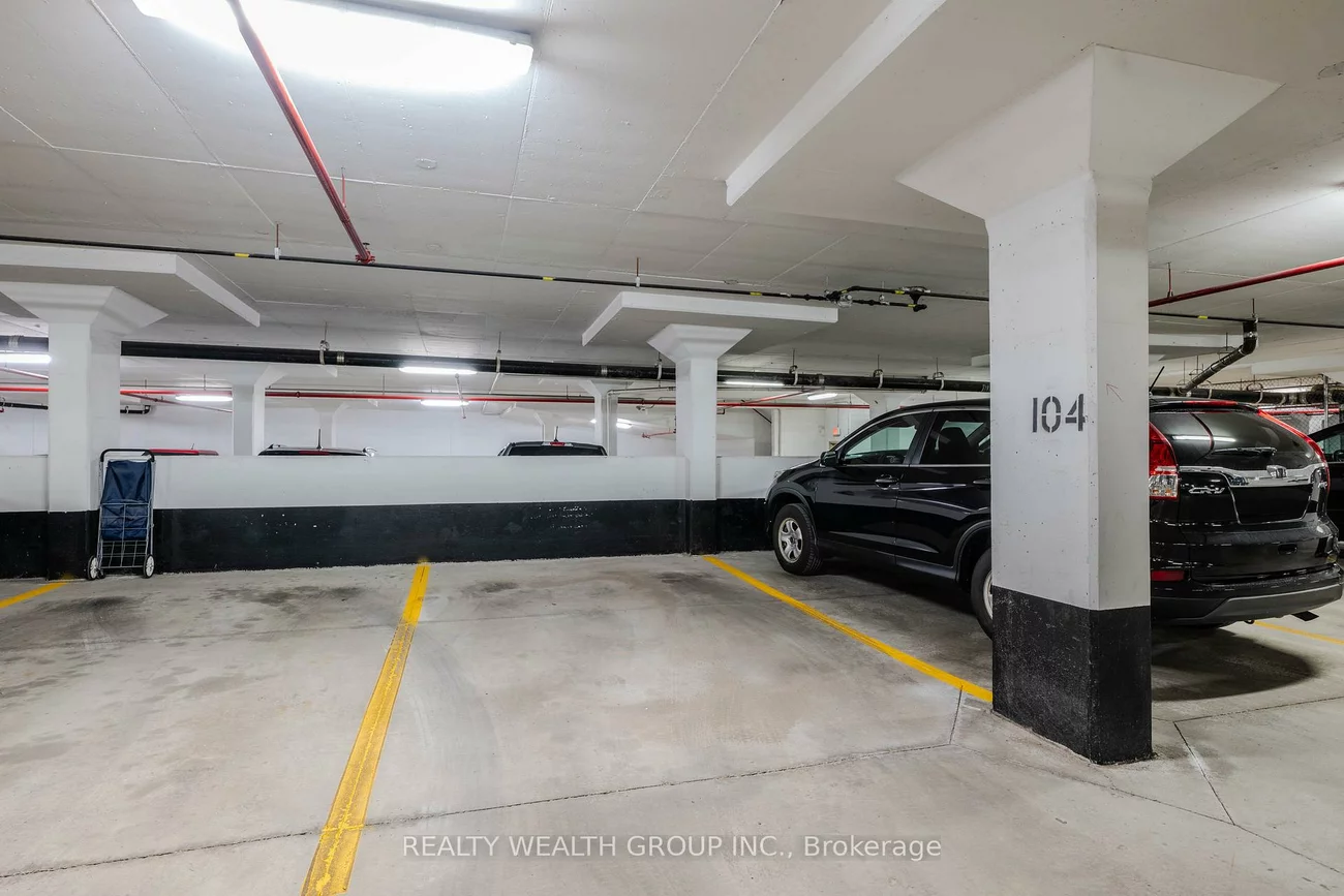 180, John West, Bayview Wellington, Aurora