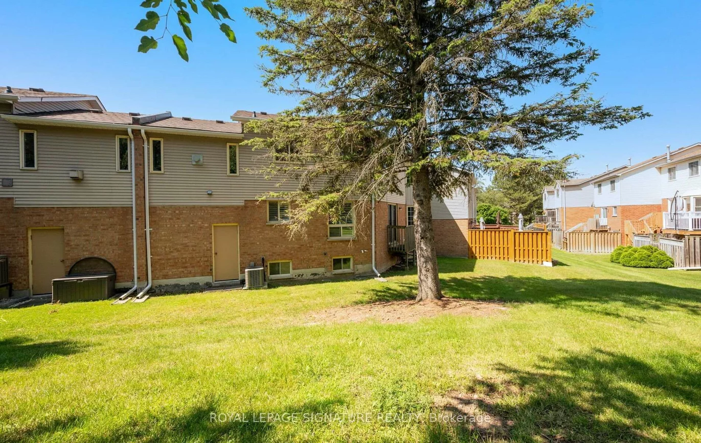 412, Butler, Aurora Village, Aurora