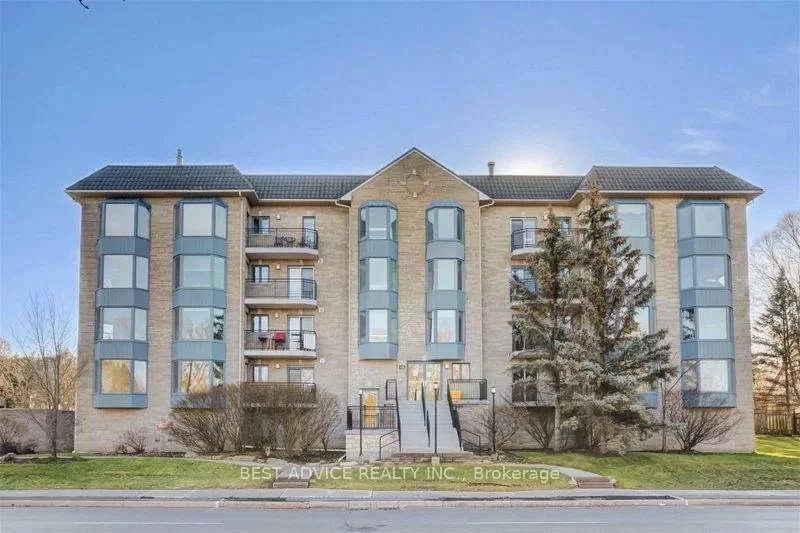 85, Wellington, Aurora Village, Aurora