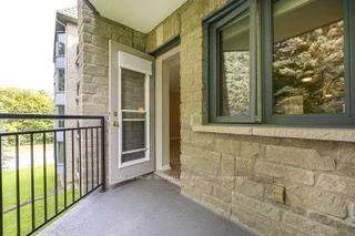 85, Wellington, Aurora Village, Aurora