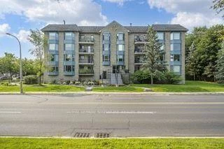 85, Wellington, Aurora Village, Aurora