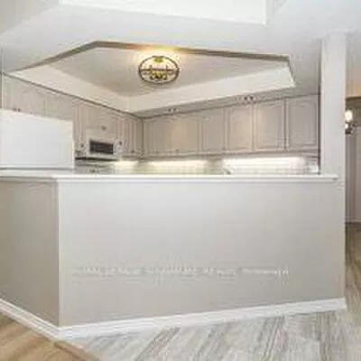 85, Wellington, Aurora Village, Aurora