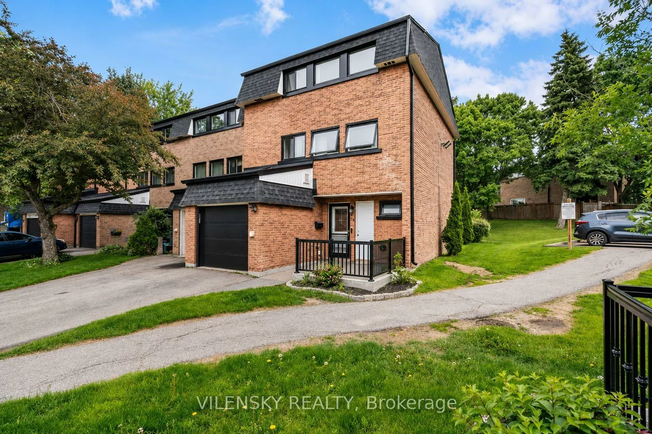 14, Poplar, Aurora Highlands, Aurora