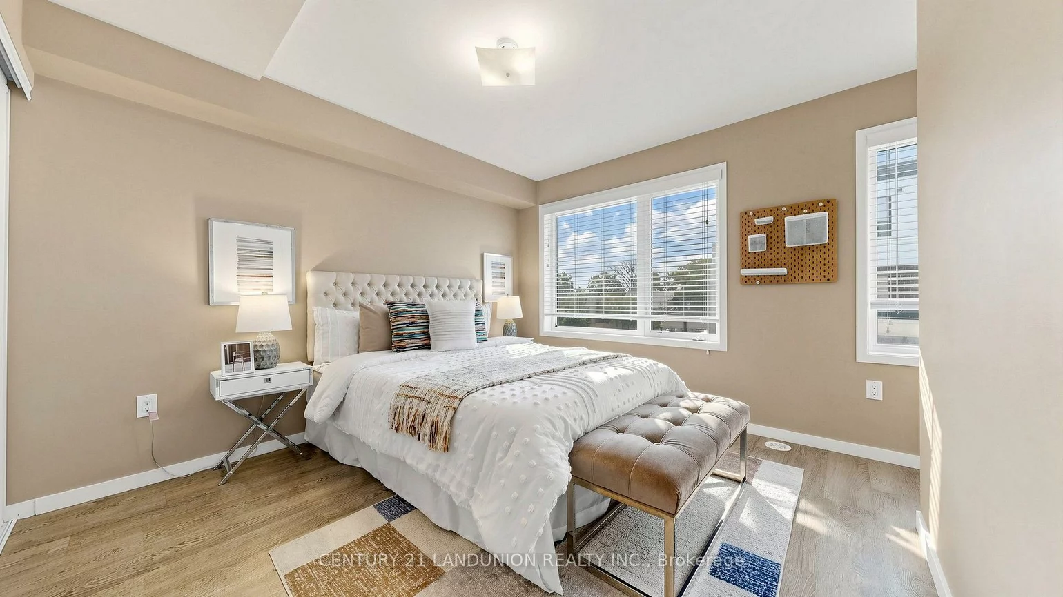 600, Alex Gardner, Aurora Village, Aurora