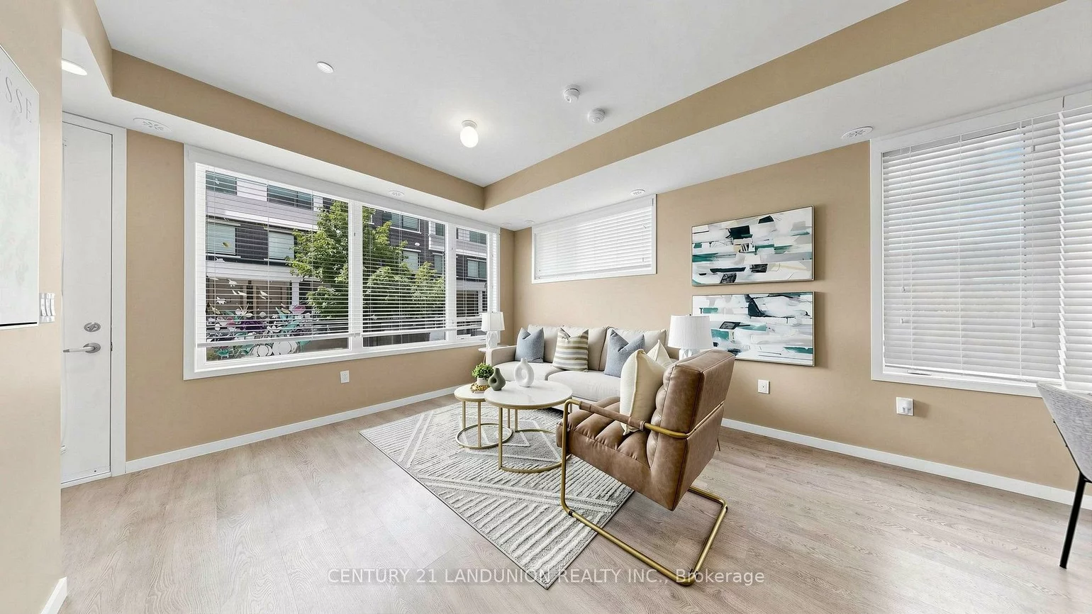 600, Alex Gardner, Aurora Village, Aurora