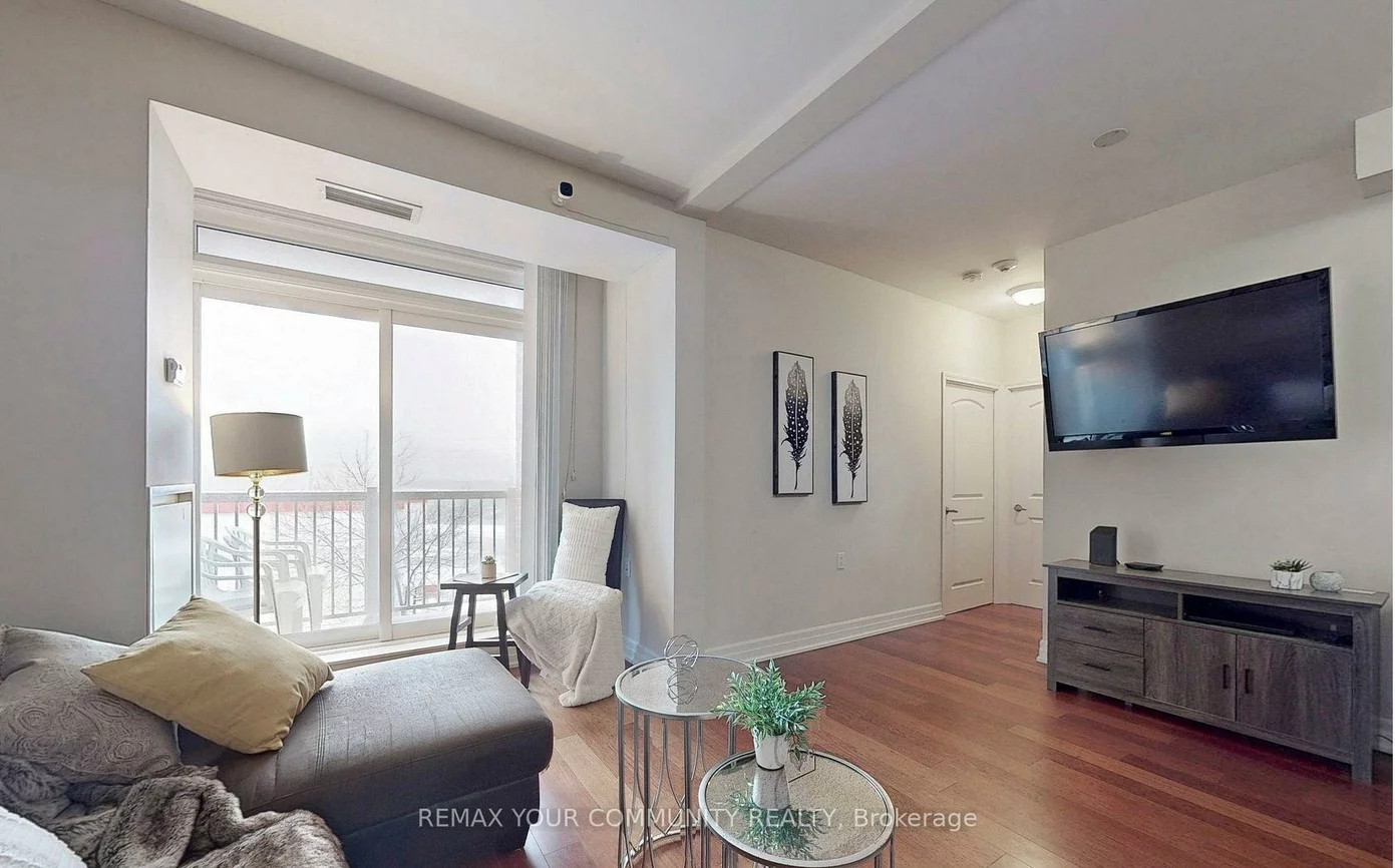 15450, Yonge, Aurora Heights, Aurora