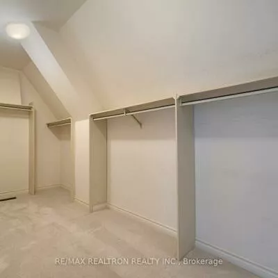 462, Beacon Hall, Aurora Estates, Aurora