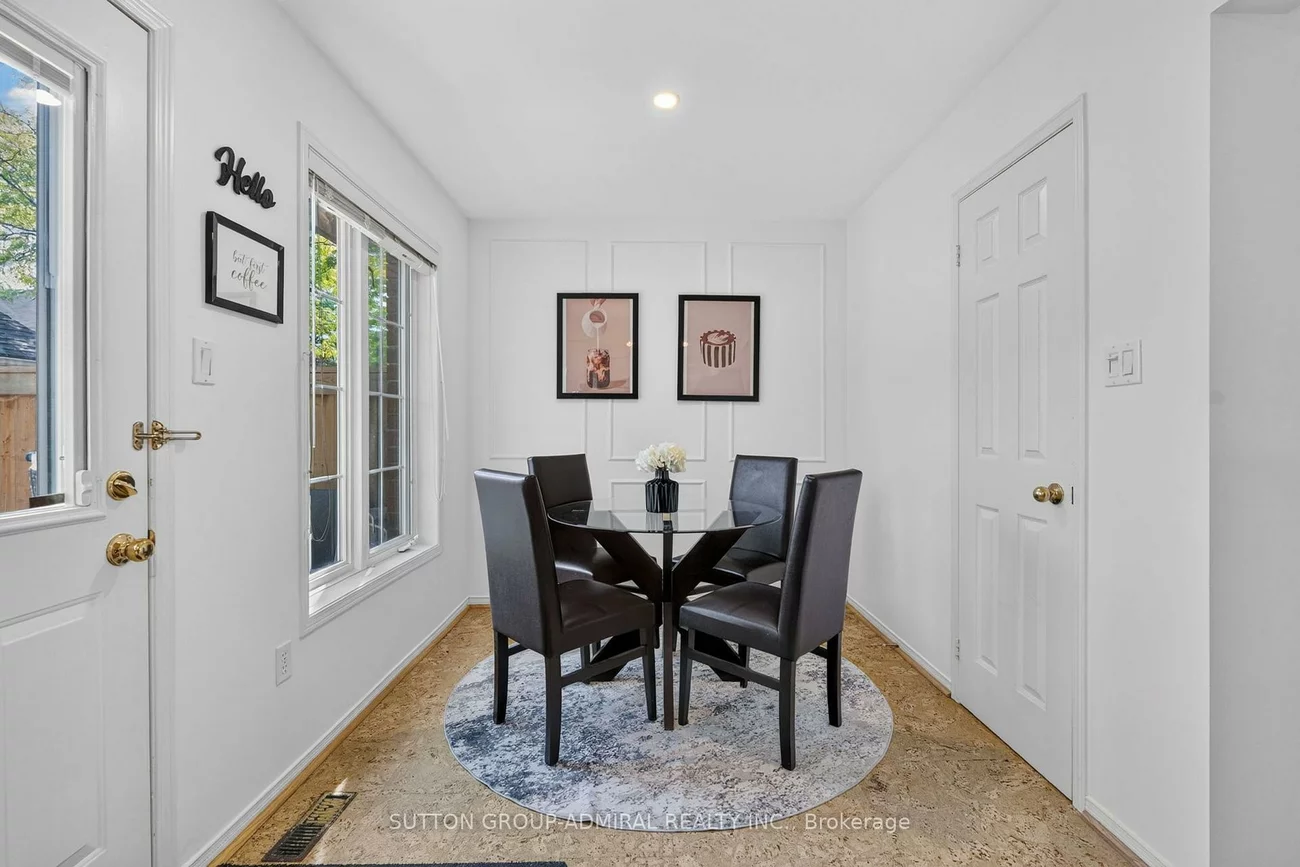 359, John West, Bayview Wellington, Aurora