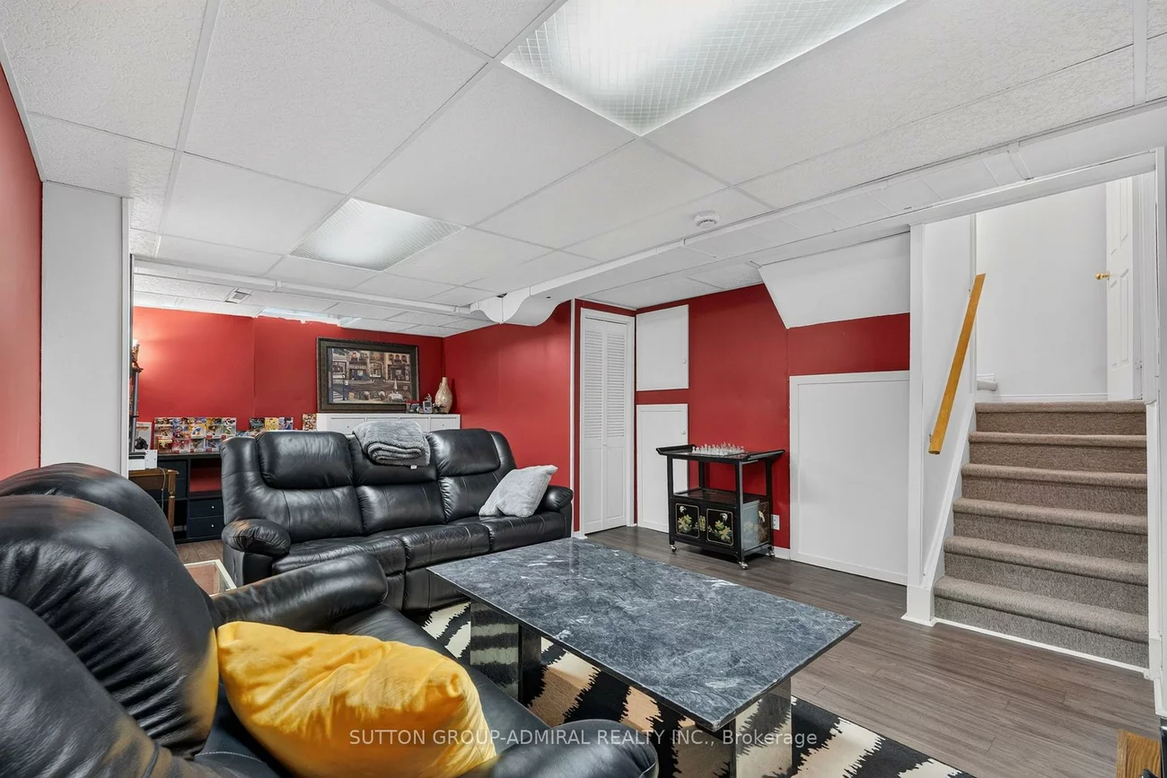 359, John West, Bayview Wellington, Aurora