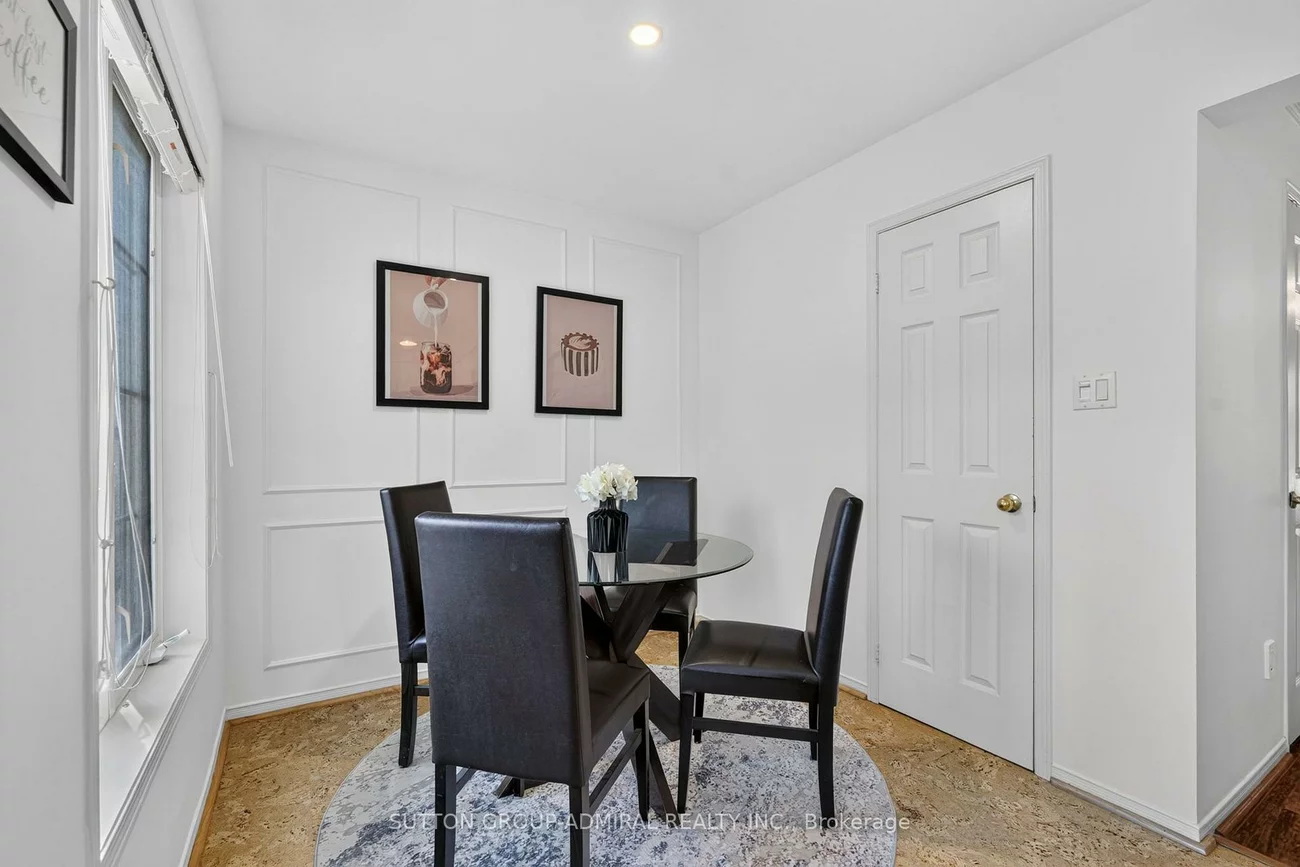 359, John West, Bayview Wellington, Aurora