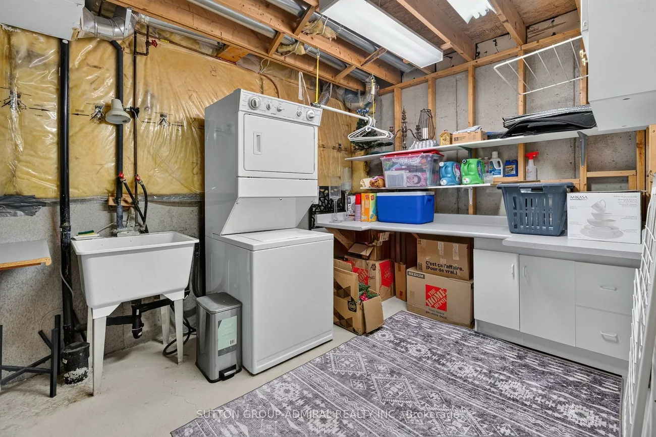 359, John West, Bayview Wellington, Aurora