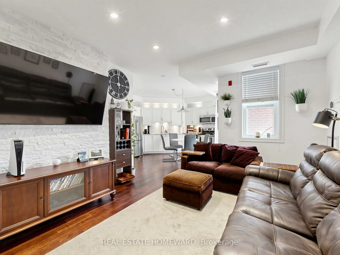 15450, Yonge, Aurora Heights, Aurora