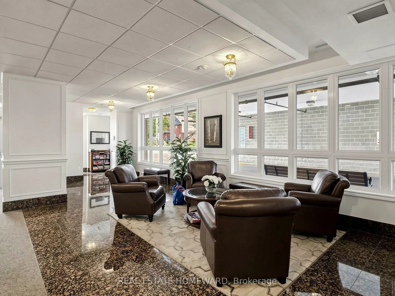 15450, Yonge, Aurora Heights, Aurora