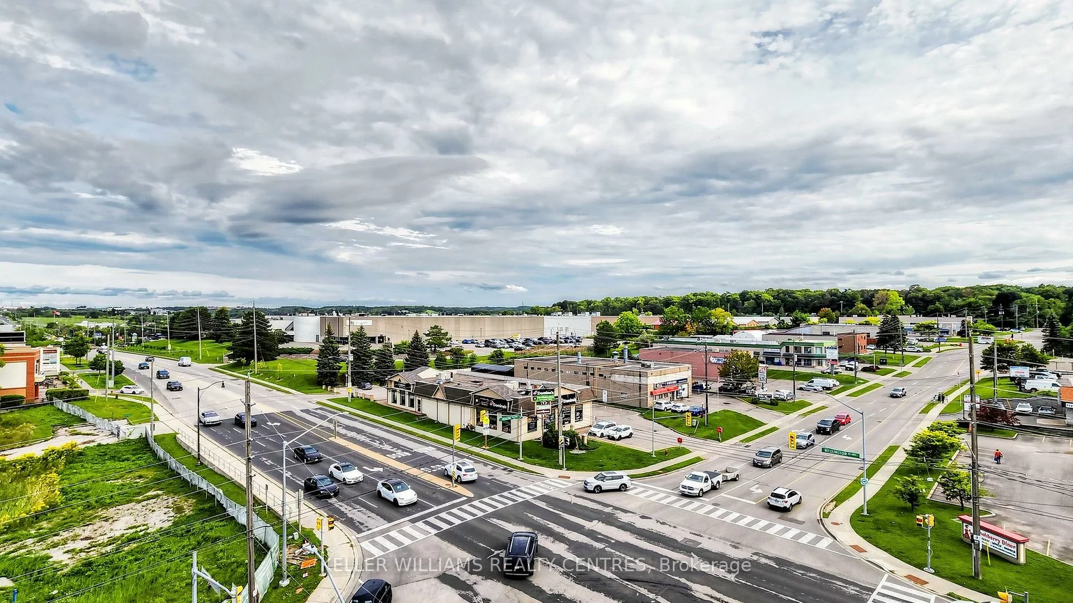 160, Wellington, Aurora Village, Aurora