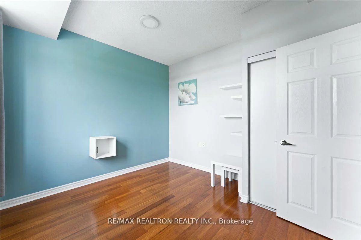15450, Yonge, Aurora Heights, Aurora