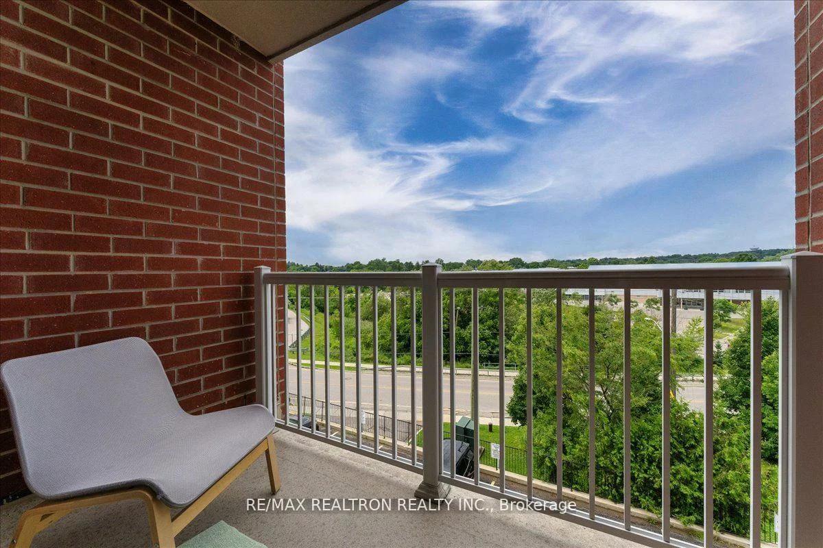 15450, Yonge, Aurora Heights, Aurora