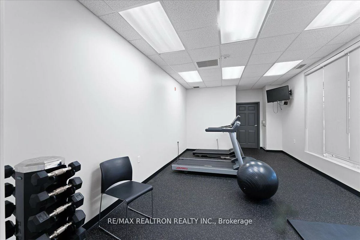 15450, Yonge, Aurora Heights, Aurora