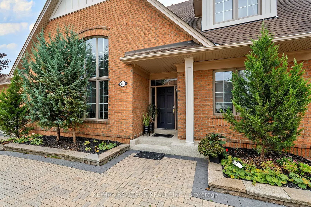 412, Falconwood Hollow, Aurora Estates, Aurora