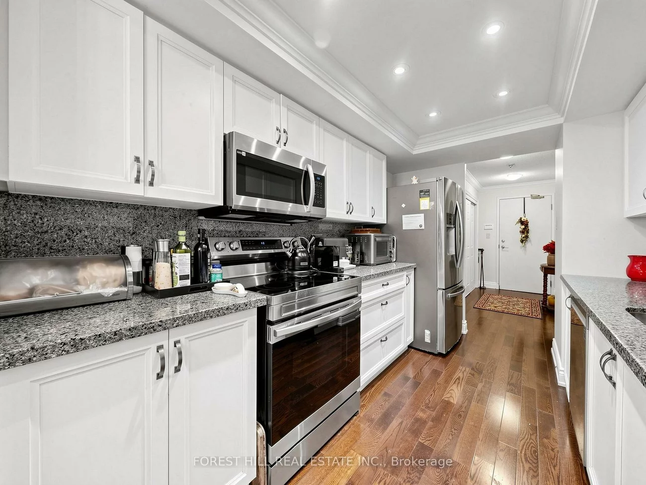 14924, Yonge, Aurora Highlands, Aurora