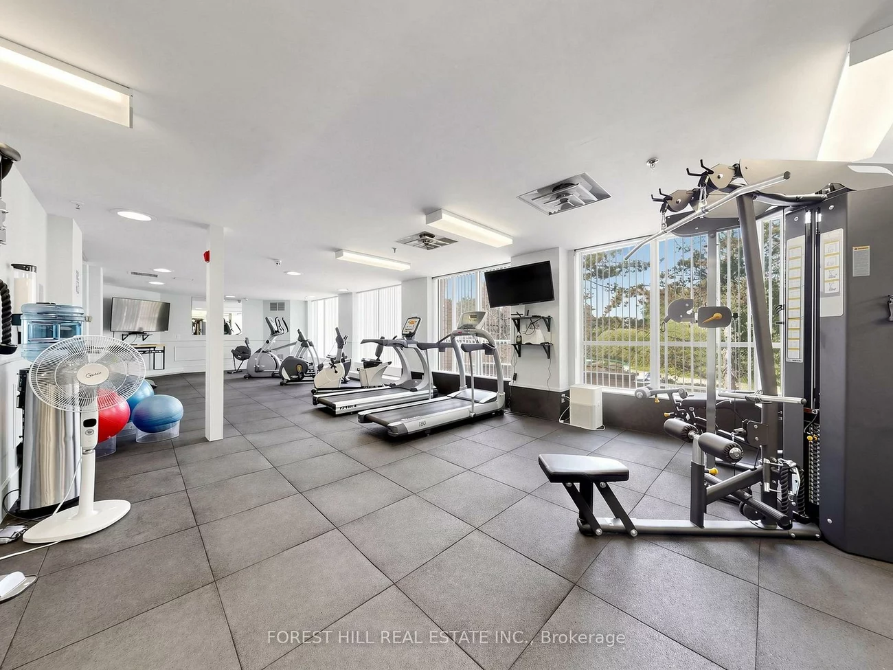 14924, Yonge, Aurora Highlands, Aurora