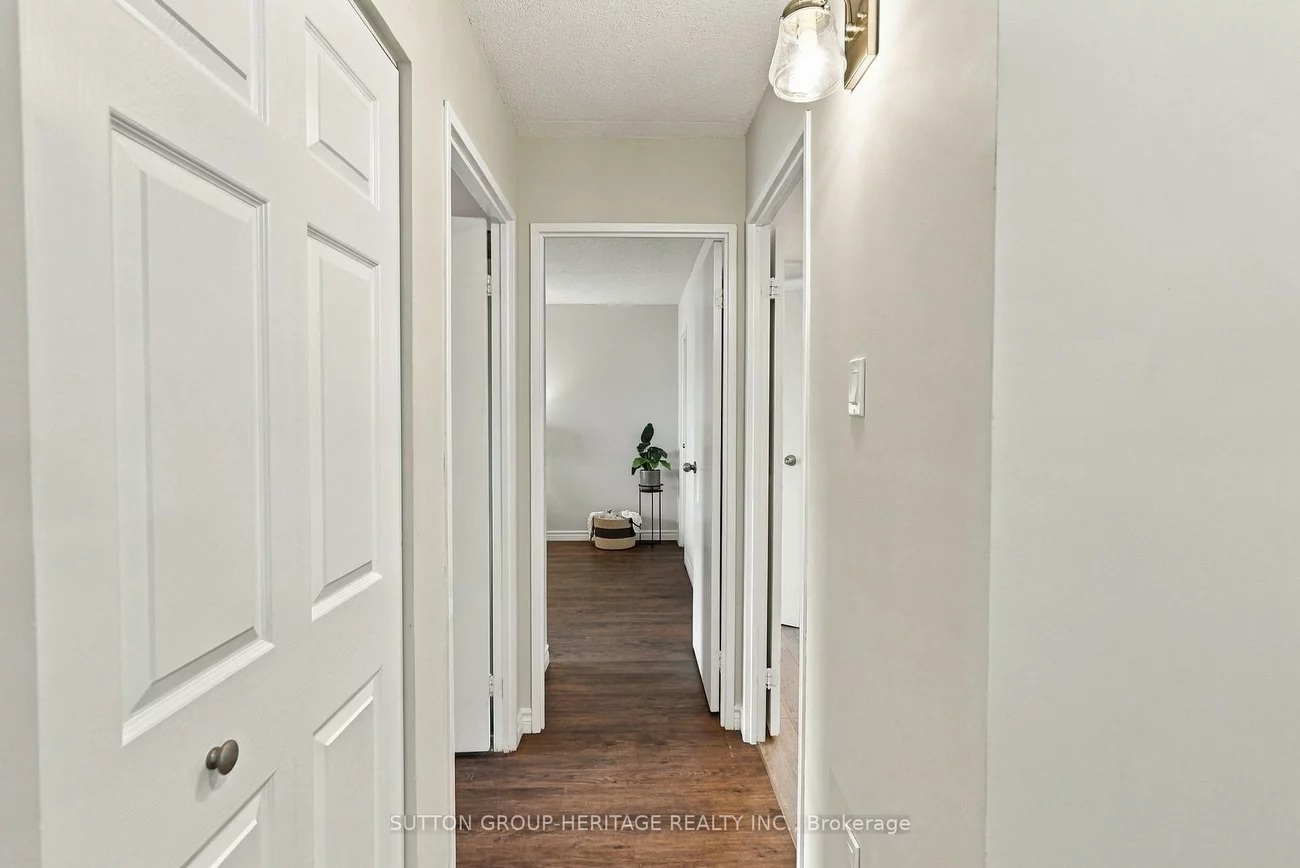 15390, Yonge, Aurora Village, Aurora
