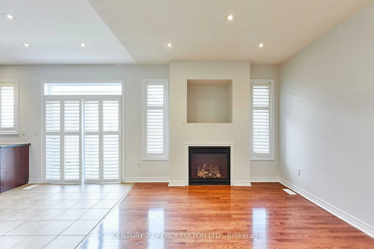 15951, Bayview, Bayview Northeast, Aurora