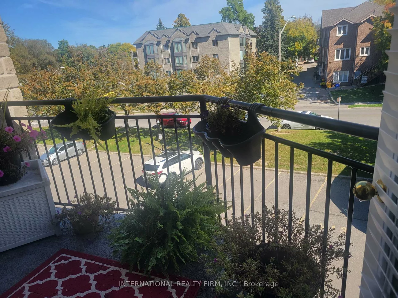 85, Wellington, Aurora Village, Aurora