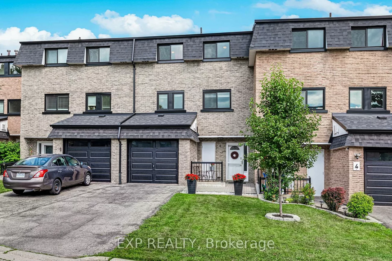 6, Poplar, Aurora Highlands, Aurora