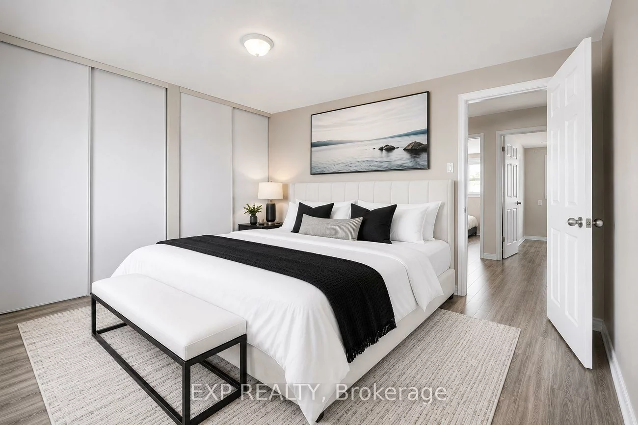 6, Poplar, Aurora Highlands, Aurora