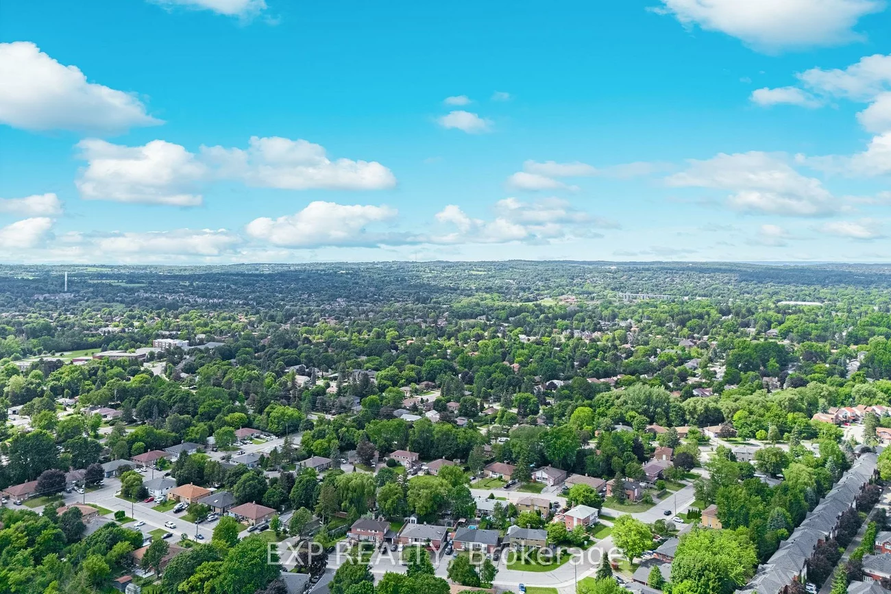 6, Poplar, Aurora Highlands, Aurora