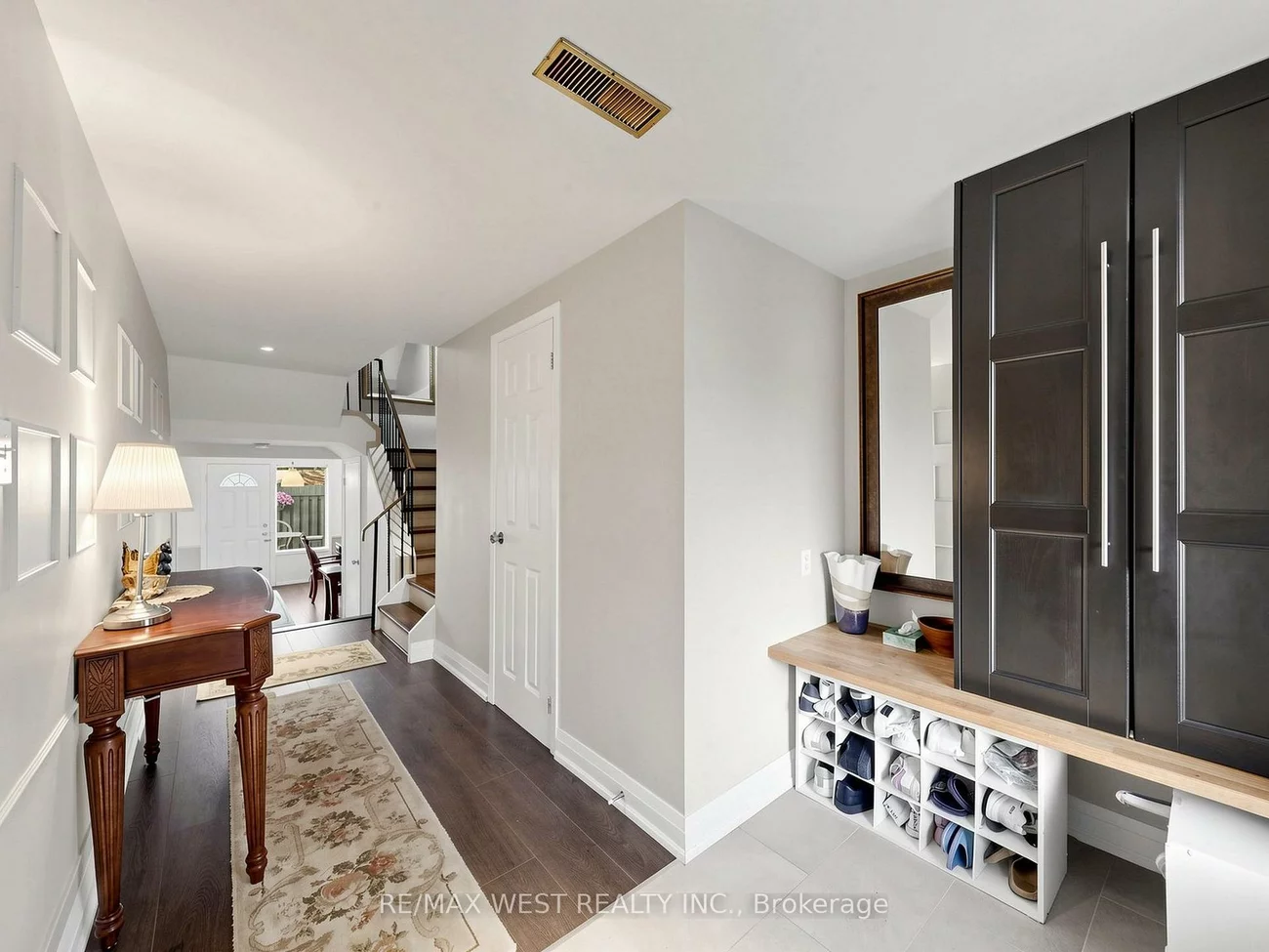 121, Poplar, Aurora Highlands, Aurora