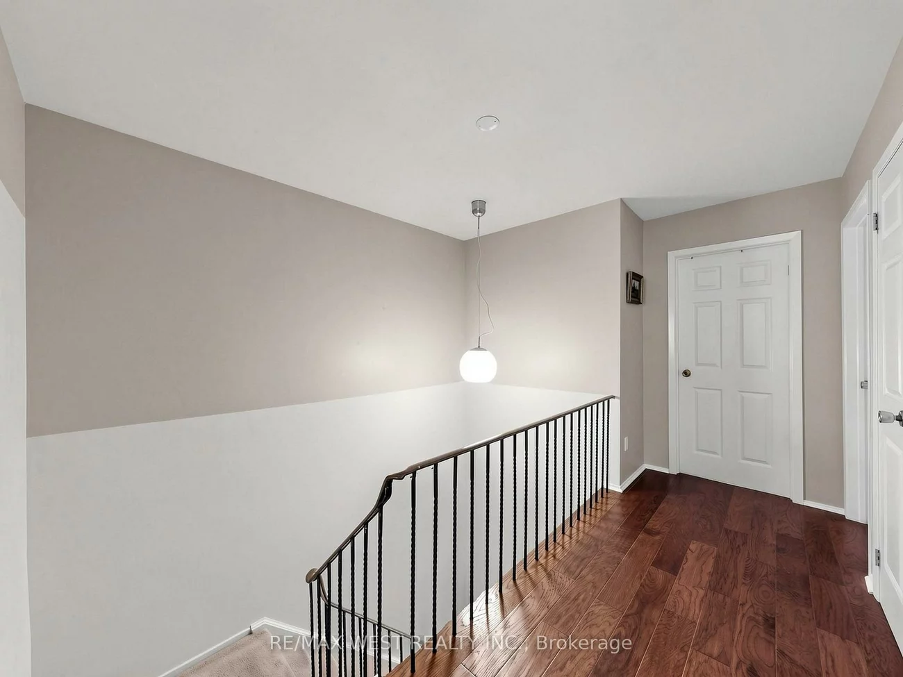 121, Poplar, Aurora Highlands, Aurora