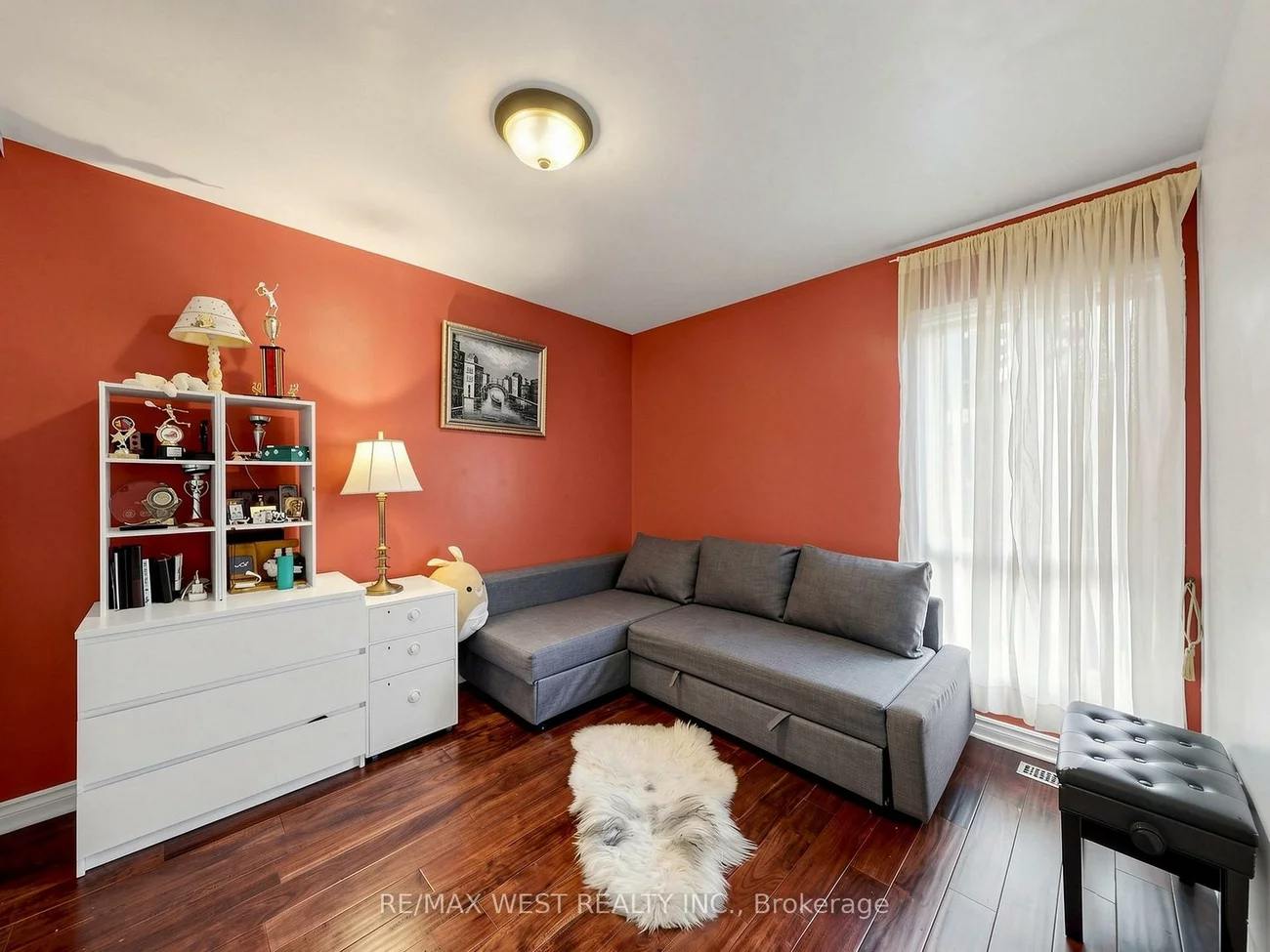 121, Poplar, Aurora Highlands, Aurora