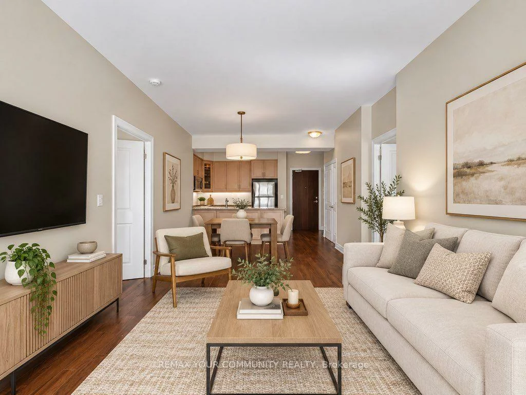180, John West, Bayview Wellington, Aurora