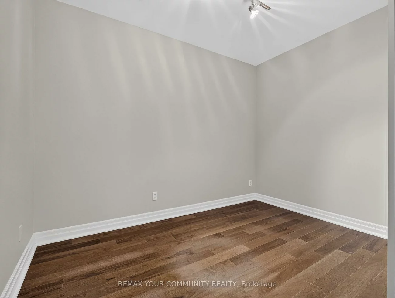180, John West, Bayview Wellington, Aurora
