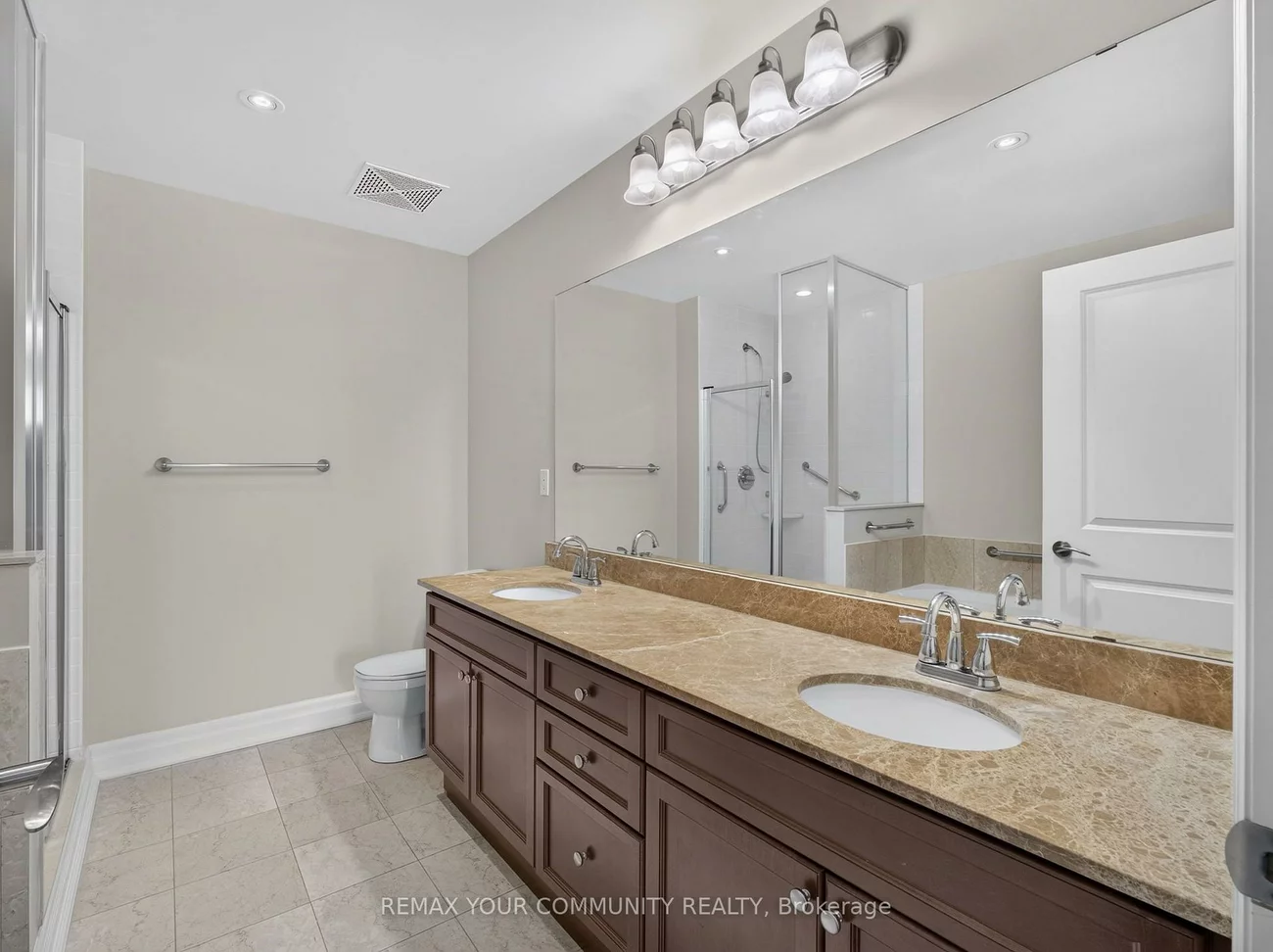 180, John West, Bayview Wellington, Aurora