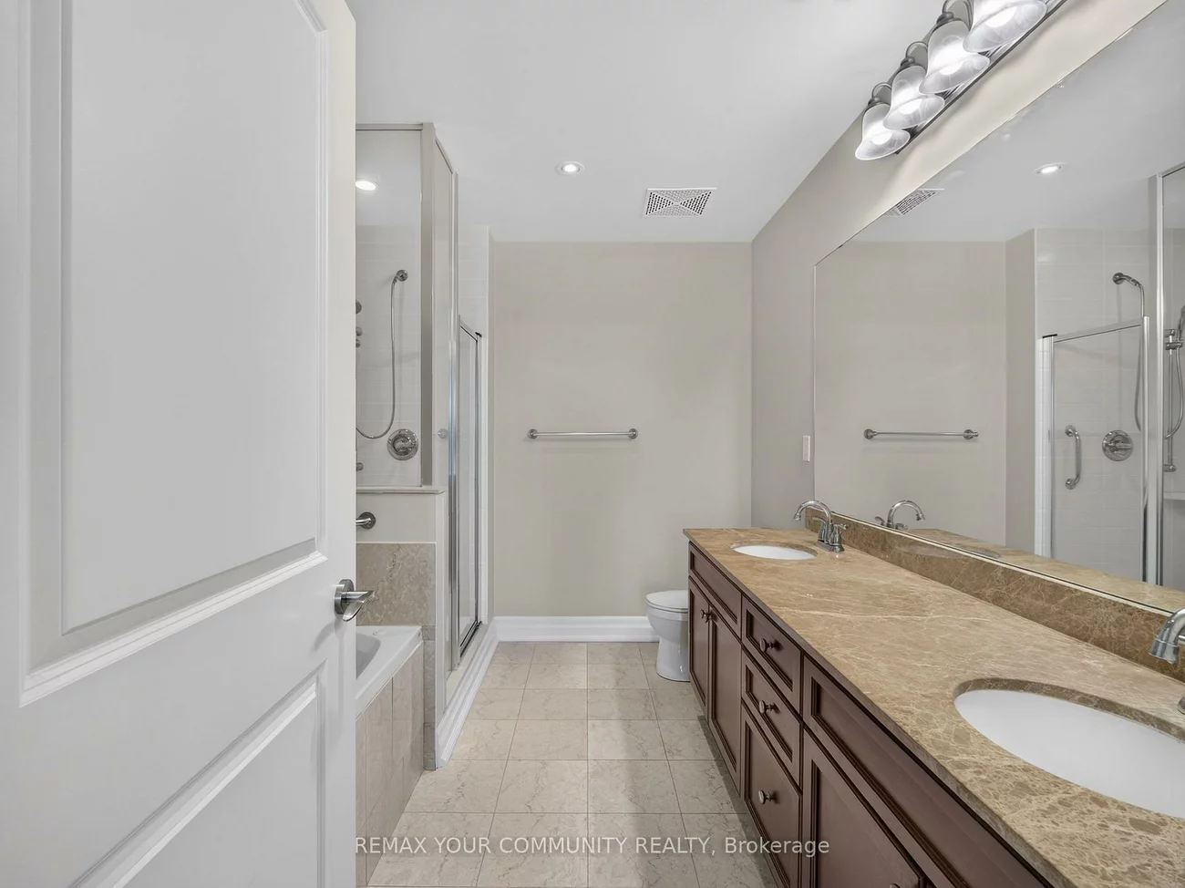 180, John West, Bayview Wellington, Aurora