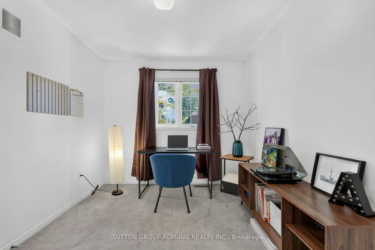 359, John West, Bayview Wellington, Aurora