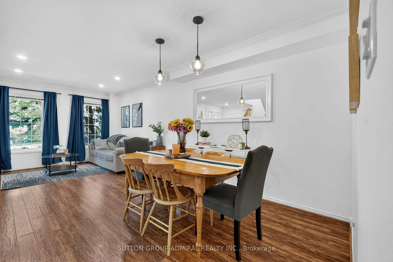 359, John West, Bayview Wellington, Aurora