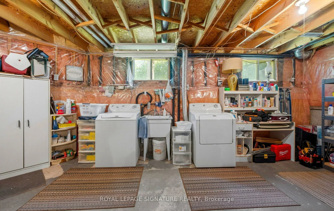412, Butler, Aurora Village, Aurora
