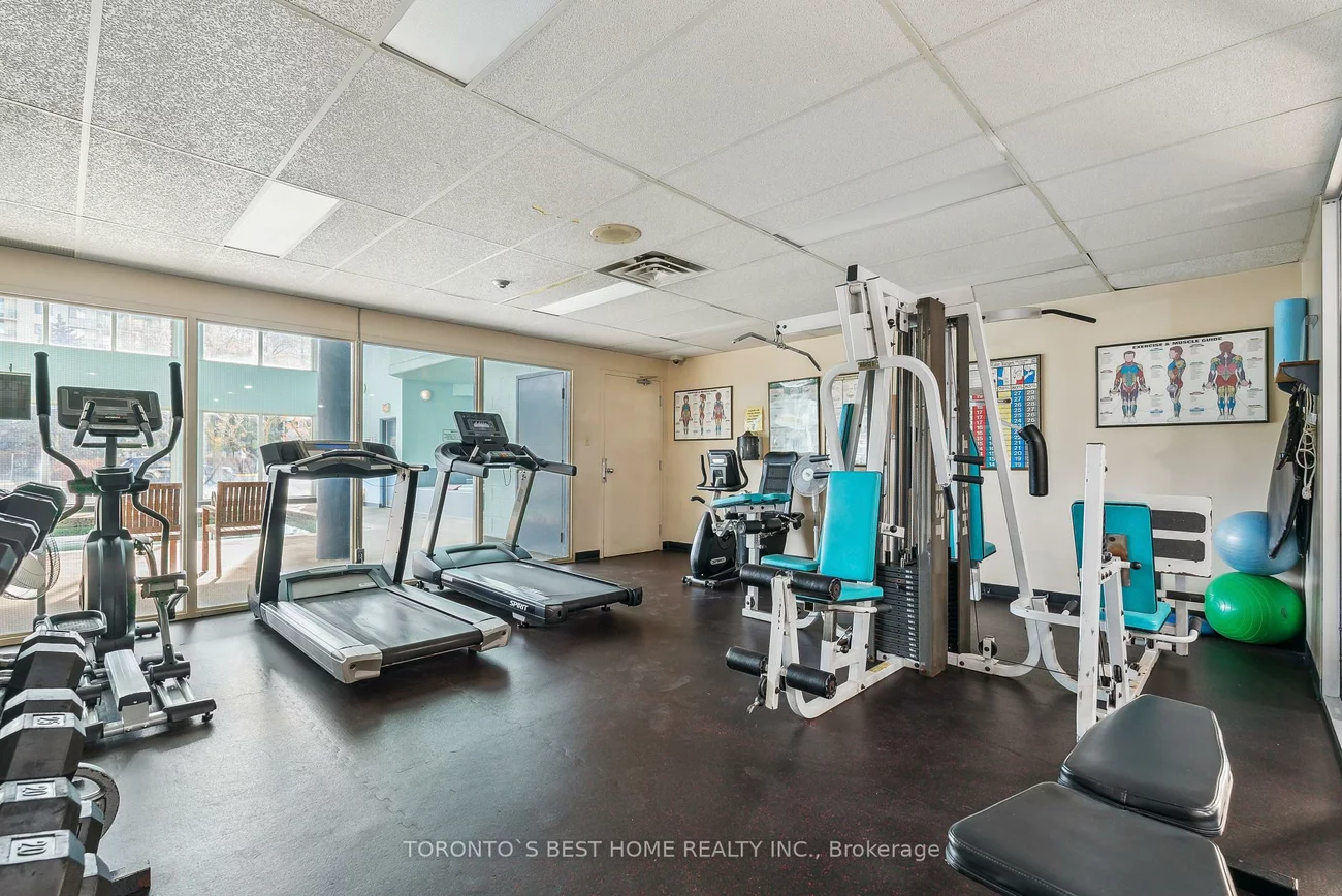 65, Ellen, City Centre, Barrie
