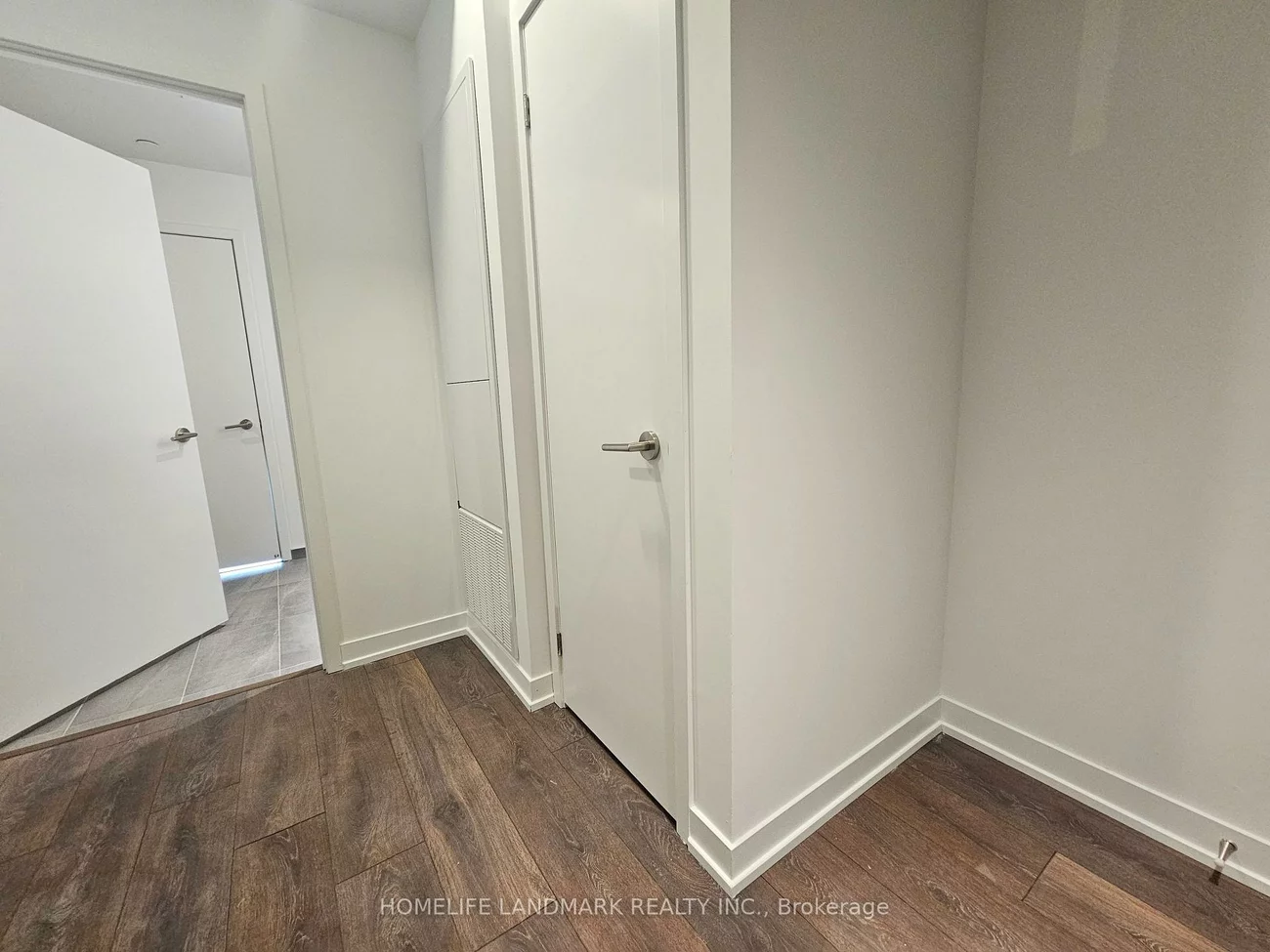 39, Mary, City Centre, Barrie