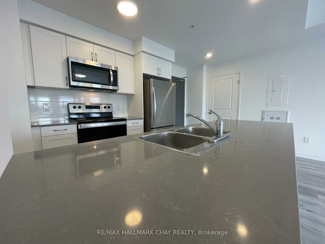 30, Hanmer, West Bayfield, Barrie