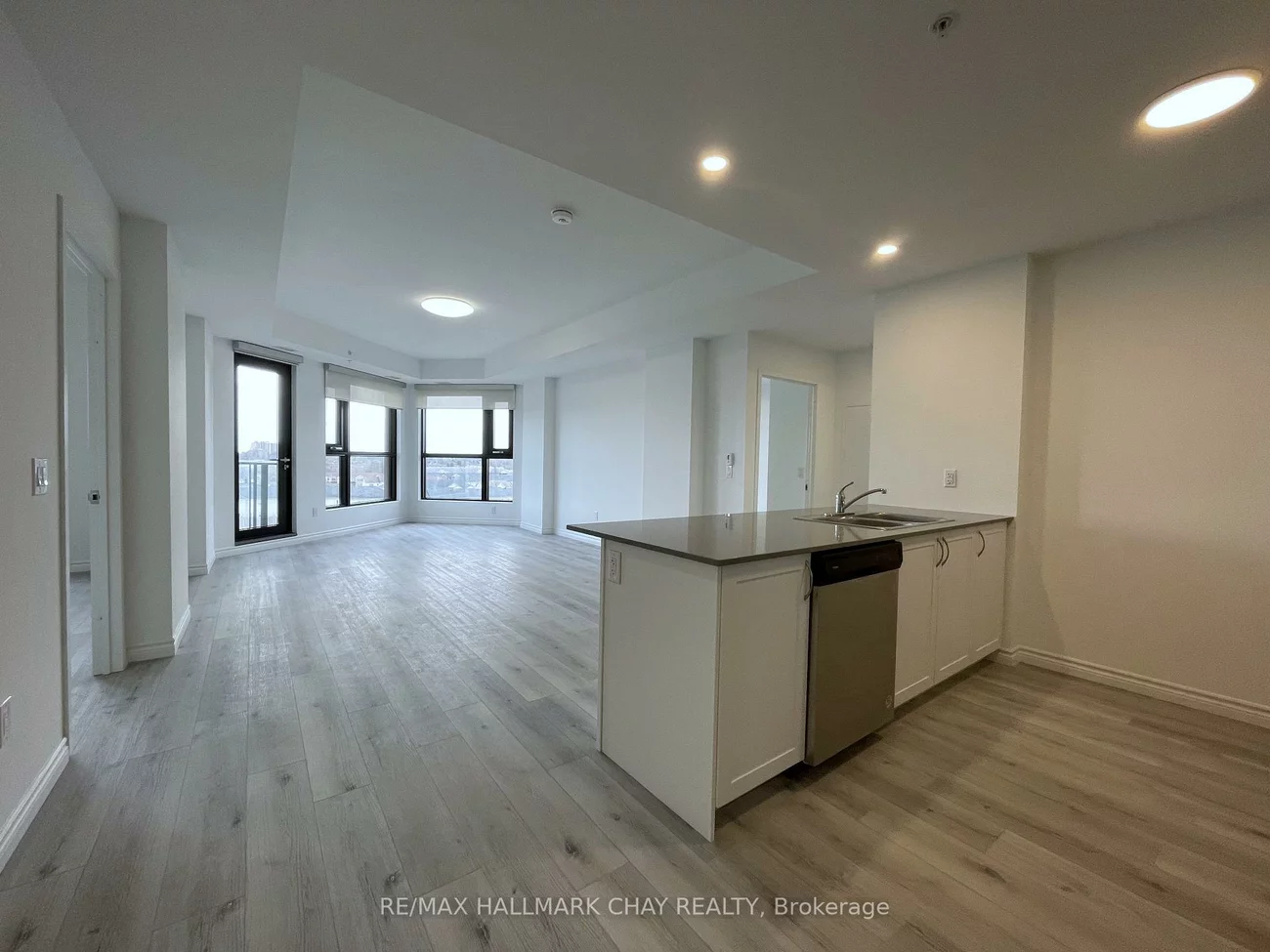 30, Hanmer, West Bayfield, Barrie