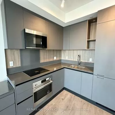 39, Mary, City Centre, Barrie