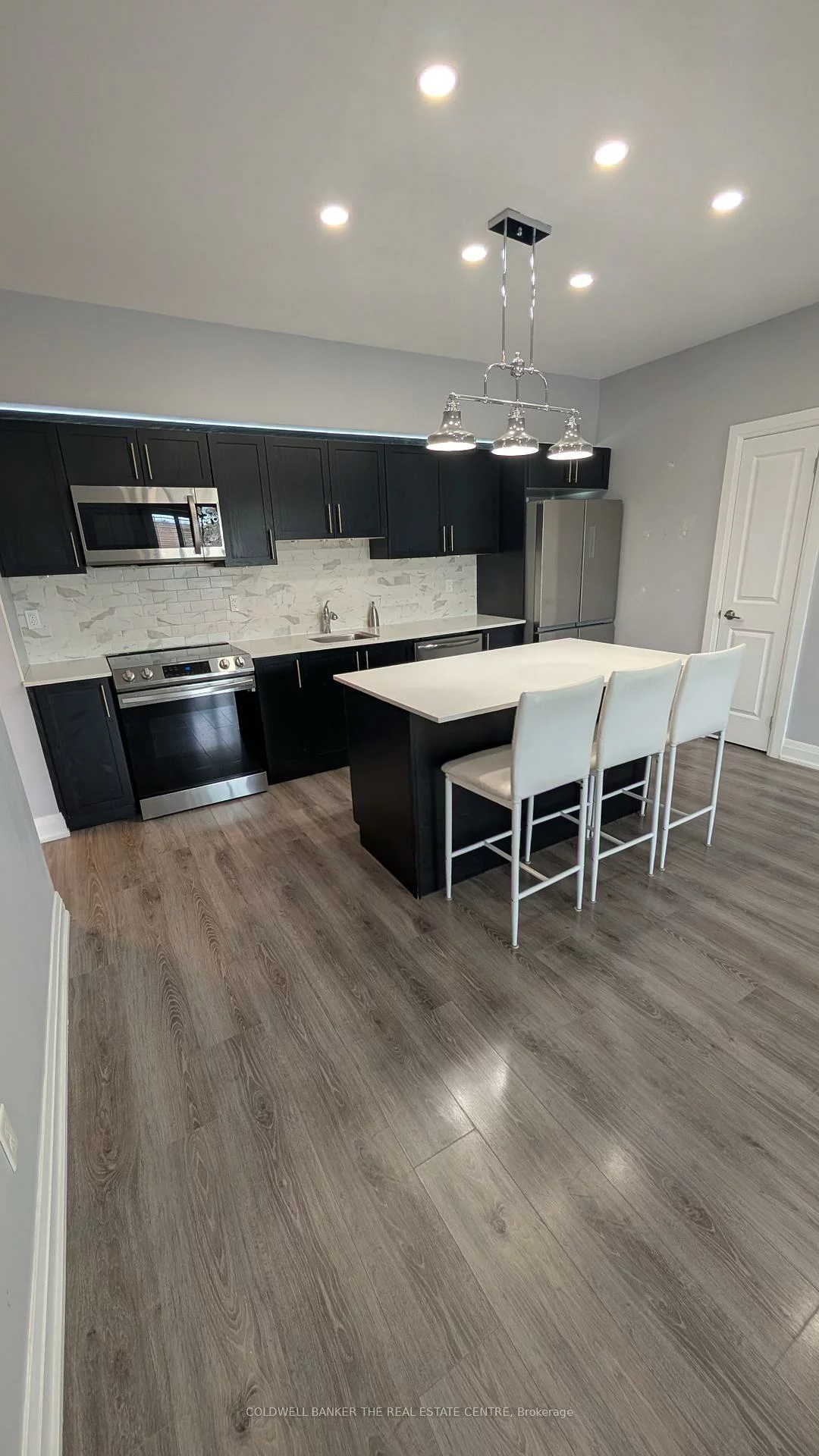 295, Cundles, Alliance, Barrie