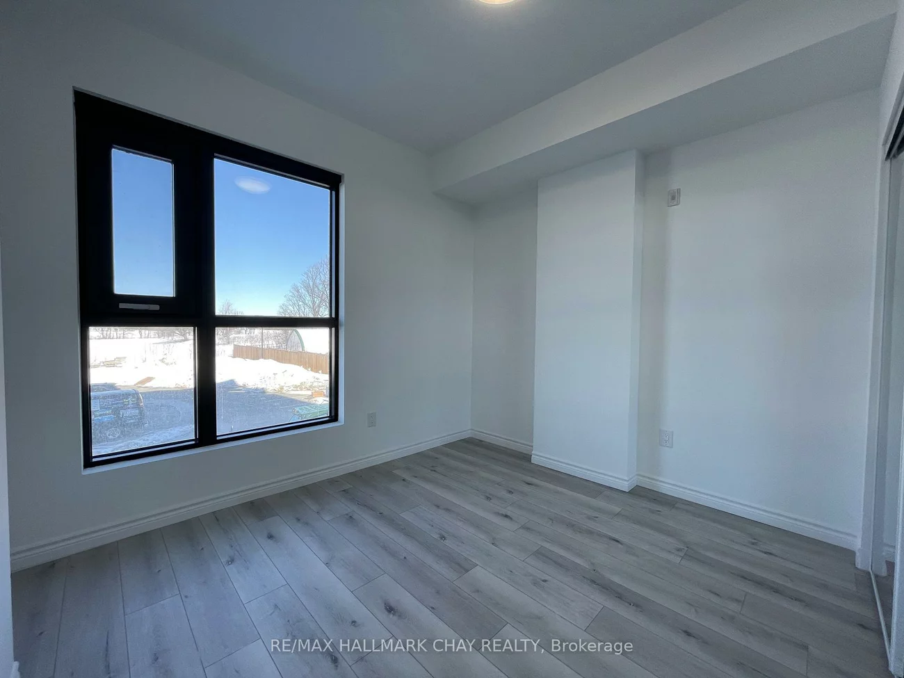 30, Hanmer, West Bayfield, Barrie